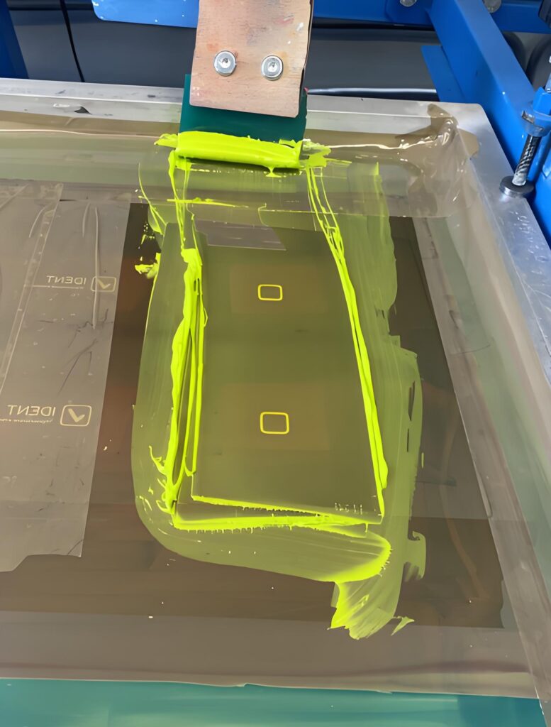 Fluorescent Screen Printing