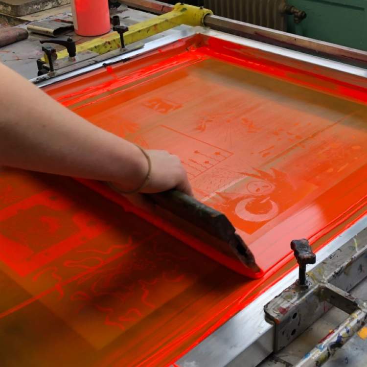Best Plastisol Ink for Fast Turnaround Printing in the UK