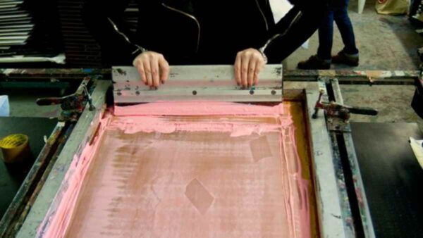 How UK Screen Printers Reduce Ink Cost Per Print with Better Plastisol Ink